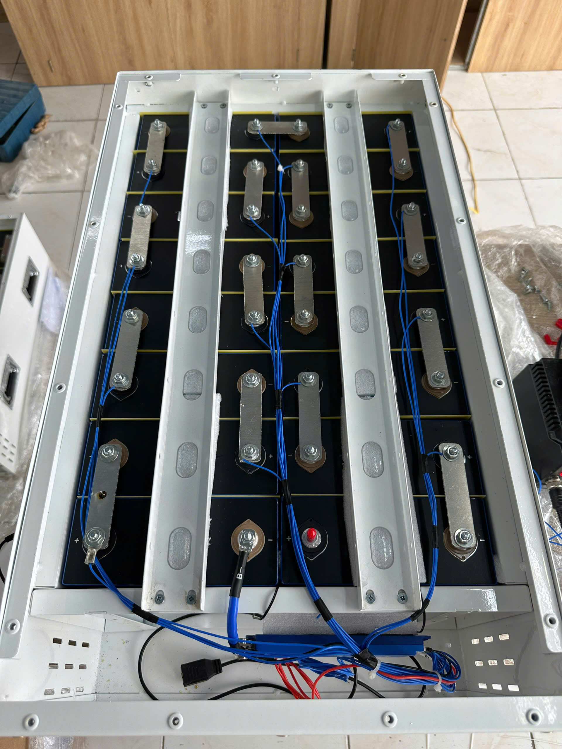 Khối pin lưu trữ 16kWh CATL